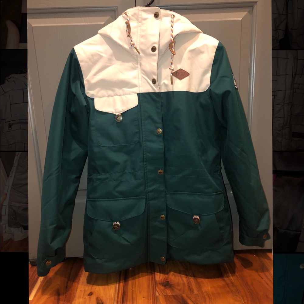 Picture Organic Snowboarding/ Ski Jacket